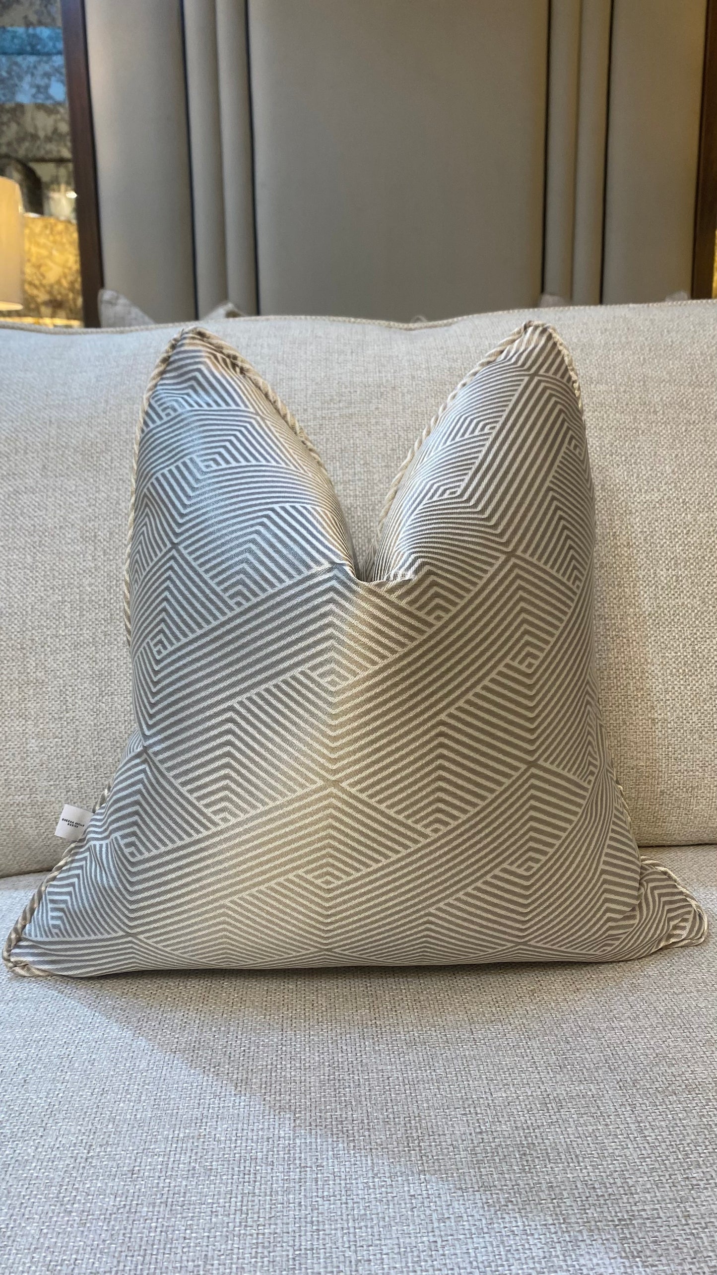 Urban Cushion - 50 x 50cm